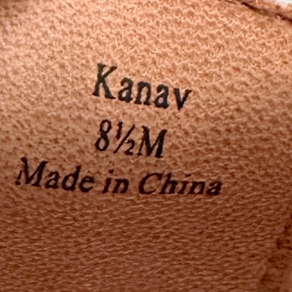 🐕L’Amour Des Pieds Kanav Taupe Suede Cutout Sneakers - Size 8.5 - NWT🐕 - Picture 6 of 8